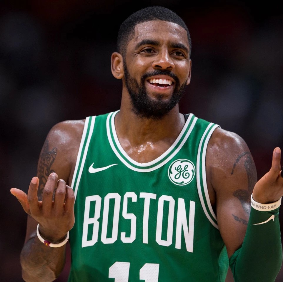 各国选手纷 各国选手纷