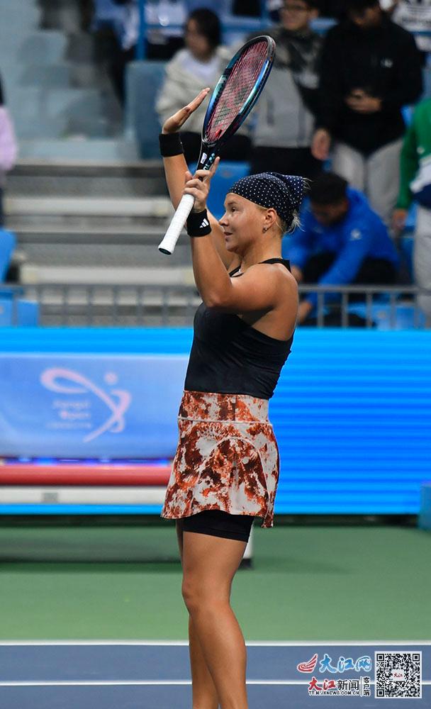 广岛三箭善 广岛三箭善